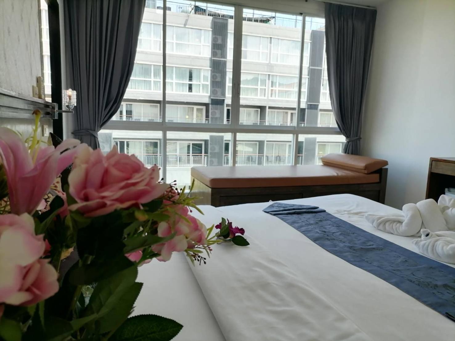 Nj Patong Hotel Dış mekan fotoğraf
