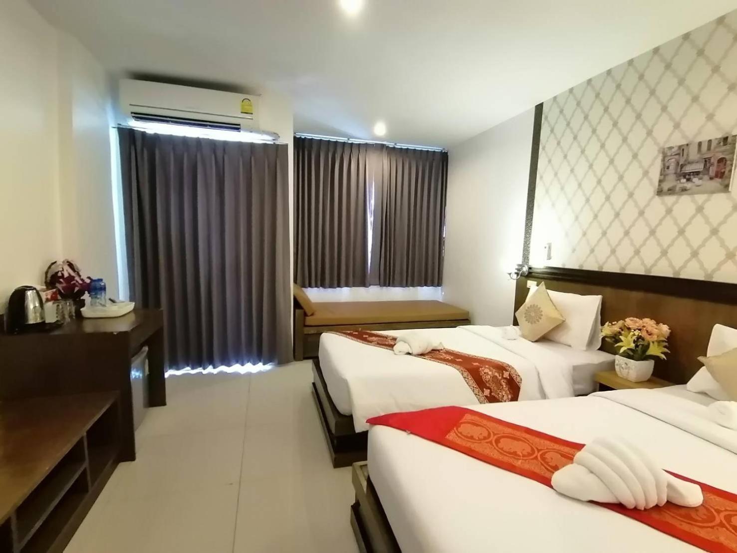 Nj Patong Hotel Dış mekan fotoğraf