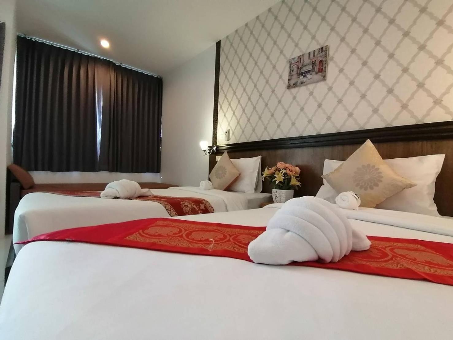 Nj Patong Hotel Dış mekan fotoğraf